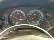 ✅ 2008 Chevrolet Suburban 1LT • VIN: 1GNFK16328J238778 • Lot: 74339254. Wystawiony na Copart z przebiegiem 258 694 mil. Bezpłatny archiwum sprzedaży aukcyjnych z USA i szczegółowy raport historii pojazdu na DreamBid. Zdjęcie 9.