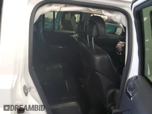 ✅ 2012 Jeep Patriot Limited • VIN: 1C4NJRCB8CD594189 • Лот: 64457755. Опубликован ранее на Copart с пробегом Не указан. Бесплатный доступ к архиву аукционных продаж из США и подробный отчёт об истории автомобиля на DreamBid. Изображение 11.