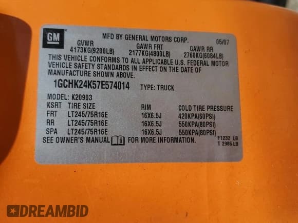 ✅ 2007 Chevrolet Silverado 2500HD Work Truck • VIN: 1GCHK24K57E574014 • Lot: 53933985. Wystawiony na Copart z przebiegiem 92 739 mil. Bezpłatny archiwum sprzedaży aukcyjnych z USA i szczegółowy raport historii pojazdu na DreamBid. Zdjęcie 12.