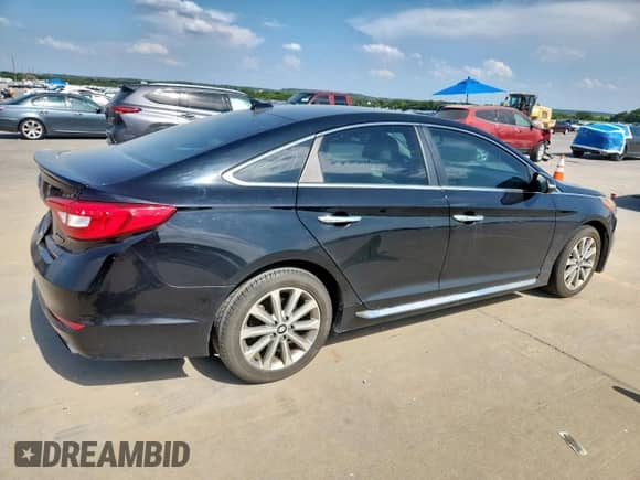 2017 Hyundai Sonata Sport z VIN 5NPE34AF9HH469349, wystawiony jako Copart lot #66605255 z przebiegiem 83 804 mil mil oraz Szkoda całkowita • Salvage title. Historia ofert i sprzedaży dostępna na DreamBid. Obrazek 3.