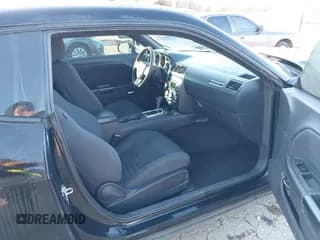 ✅ 2012 Dodge Challenger SXT • VIN: 2C3CDYAG1CH176670 • Lot: 41237080. Wystawiony na IAAI z przebiegiem 142 924 mil. Bezpłatny archiwum sprzedaży aukcyjnych z USA i szczegółowy raport historii pojazdu na DreamBid. Zdjęcie 5.