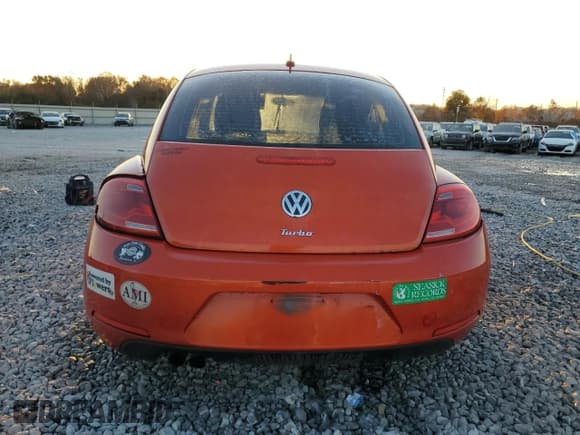 ✅ 2016 Volkswagen Beetle Fleet Edition • VIN: 3VWF17AT9GM608600 • Lot: 92997455. Listed on Copart with 120,600 mi. Free auction sales archive from the USA and detailed vehicle history report at DreamBid. Image 6.