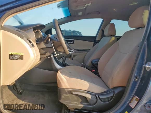 2016 Hyundai Elantra SE z VIN KMHDH4AE0GU648691, wystawiony jako Copart lot #80016455 z przebiegiem 102 367 mil mil oraz Szkoda całkowita • Salvage title. Historia ofert i sprzedaży dostępna na DreamBid. Obrazek 7.