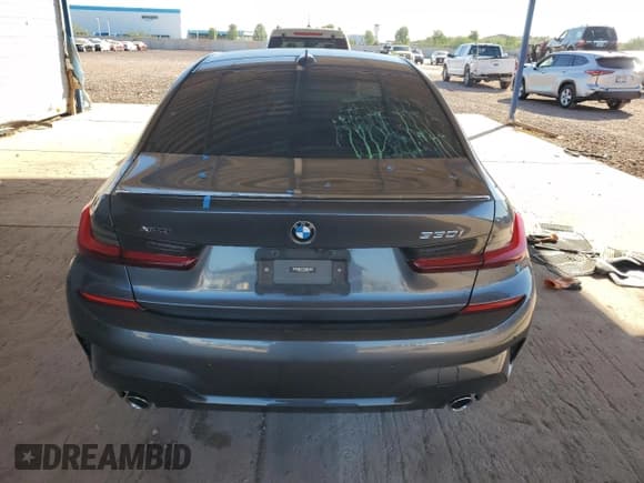 ✅ 2022 BMW 3 Series 330i xDrive • VIN: 3MW5R7J04N8C67560 • Lot: 92318975. Wystawiony na Copart z przebiegiem 42 387 mil. Bezpłatny archiwum sprzedaży aukcyjnych z USA i szczegółowy raport historii pojazdu na DreamBid. Zdjęcie 6.