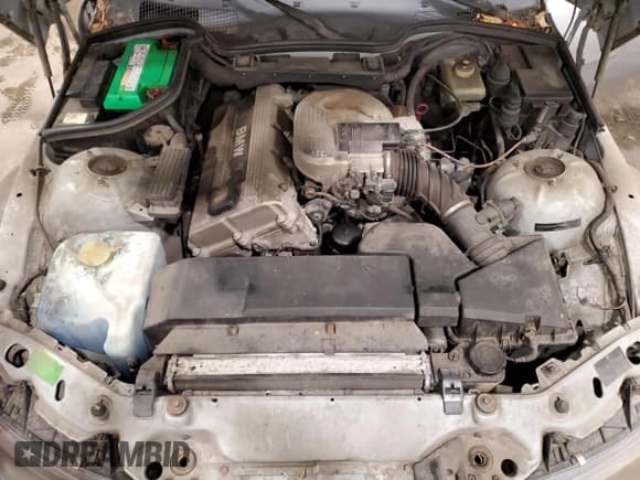 ✅ 1996 BMW 3 Series Z3 1.9 • VIN: 4USCH7322TLB66483 • Lot: 93644165. Listed on Copart with 136,590 mi. Free auction sales archive from the USA and detailed vehicle history report at DreamBid. Image 11.