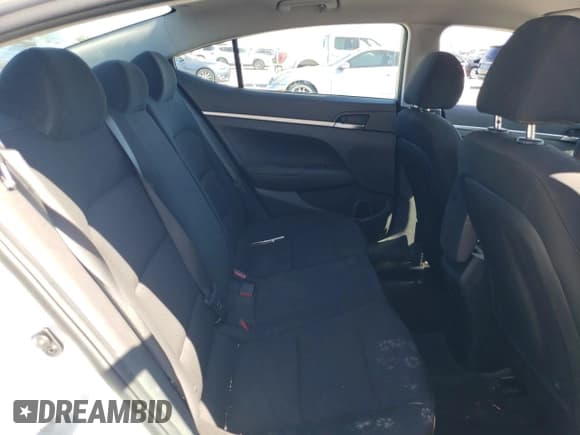 ✅ 2019 Hyundai Elantra SE • VIN: 5NPD74LF5KH418581 • Lot: 82282475. Listed on Copart with 74,883 mi. Free auction sales archive from the USA and detailed vehicle history report at DreamBid. Image 10.