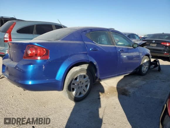 ✅ 2012 Dodge Avenger SE • VIN: 1C3CDZABXCN212230 • Лот: 83238514. Опубликован ранее на Copart с пробегом Не указан. Бесплатный доступ к архиву аукционных продаж из США и подробный отчёт об истории автомобиля на DreamBid. Изображение 3.