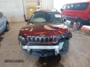 ✅ 2019 Jeep Cherokee Limited • VIN: 1C4PJMDX3KD435570 • Lot: 43328030. Wystawiony na IAAI z przebiegiem 111 540 mil. Bezpłatny archiwum sprzedaży aukcyjnych z USA i szczegółowy raport historii pojazdu na DreamBid. Zdjęcie 6.