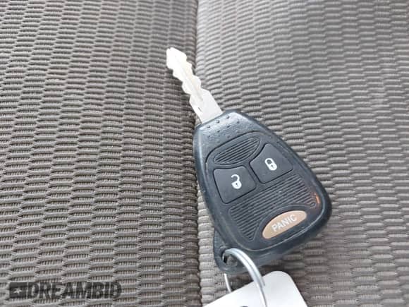 2009 Dodge Caliber SXT с VIN 1B3HB48A09D198412, выставлен на аукционе IAAI как лот 41290948 с пробегом Не указан миль и . История ставок и продаж доступна на DreamBid. Изображение 11.