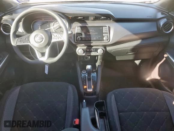 ✅ 2020 Nissan Kicks SV • VIN: 3N1CP5CV2LL537007 • Lot: 90514315. Listed on Copart with 13,293 mi. Free auction sales archive from the USA and detailed vehicle history report at DreamBid. Image 8.