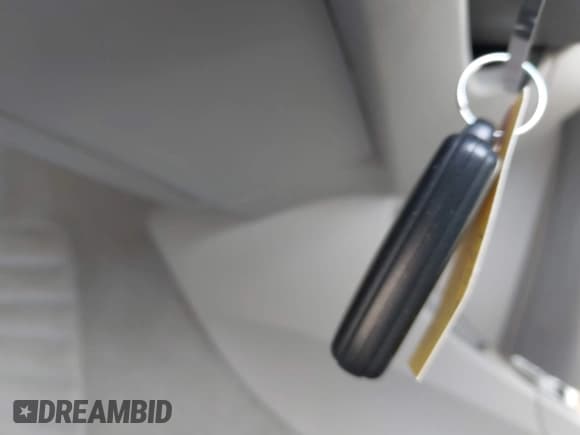 ✅ 2007 Toyota Camry LE • VIN: 4T1BK46K07U551949 • Lot: 42299050. Listed on IAAI with 184,455 mi. Free auction sales archive from the USA and detailed vehicle history report at DreamBid. Image 11.