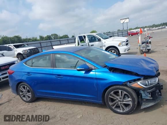 2018 Hyundai Elantra Value Edition z VIN 5NPD84LF7JH279551, wystawiony jako IAAI lot #40075962 z przebiegiem 91 961 mil mil oraz . Historia ofert i sprzedaży dostępna na DreamBid. Obrazek 14.