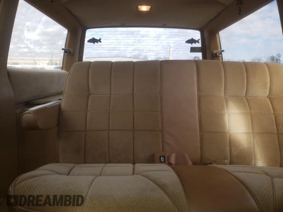 ✅ 1989 Plymouth Grand Voyager • VIN: 1P4FH4431KX661783 • Lot: 78703404. Wystawiony na Copart z przebiegiem 76 546 mil. Bezpłatny archiwum sprzedaży aukcyjnych z USA i szczegółowy raport historii pojazdu na DreamBid. Zdjęcie 10.