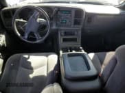 ✅ 2006 Chevrolet Silverado 1500 LT3 • VIN: 2GCEC13Z061280433 • Лот: 71437374. Опубликован ранее на Copart с пробегом 168 100 миль. Бесплатный доступ к архиву аукционных продаж из США и подробный отчёт об истории автомобиля на DreamBid. Изображение 8.