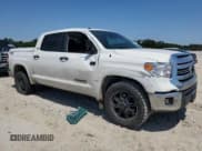 ✅ 2017 Toyota Tundra SR5 • VIN: 5TFEW5F17HX215668 • Lot: 56534015. Wystawiony na Copart z przebiegiem 255 670 mil. Bezpłatny archiwum sprzedaży aukcyjnych z USA i szczegółowy raport historii pojazdu na DreamBid. Zdjęcie 4.