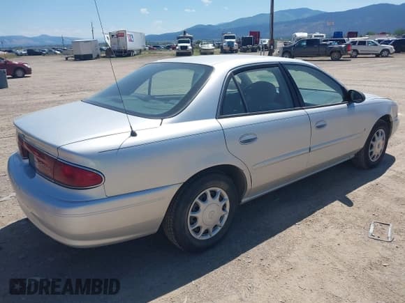 ✅ 2004 Buick Century Custom • VIN: 2G4WS52JX41250424 • Lot: 42670589. Wystawiony na IAAI z przebiegiem 181 784 mil. Bezpłatny archiwum sprzedaży aukcyjnych z USA i szczegółowy raport historii pojazdu na DreamBid. Zdjęcie 4.