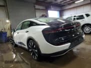 ✅ 2025 Toyota Crown Platinum • VIN: JTDAFAAF4S3012200 • Lot: 50335975. Wystawiony na Copart z przebiegiem 10 335 mil. Bezpłatny archiwum sprzedaży aukcyjnych z USA i szczegółowy raport historii pojazdu na DreamBid. Zdjęcie 2.