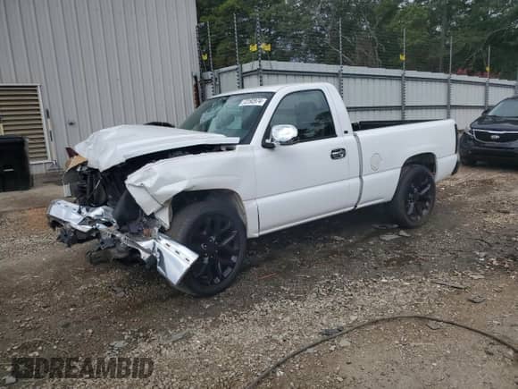 2004 Chevrolet Silverado 1500 LS z VIN 1GCEC14V84Z108022, wystawiony jako Copart lot #73192974 z przebiegiem 161 919 mil mil oraz Szkoda całkowita • Salvage title. Historia ofert i sprzedaży dostępna na DreamBid. Obrazek 1.