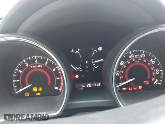 ✅ 2010 Toyota Highlander • VIN: 5TDZA3EH9AS004101 • Lot: 42508668. Listed on IAAI with 204,419 mi. Free auction sales archive from the USA and detailed vehicle history report at DreamBid. Image 7.