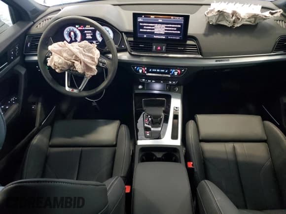 ✅ 2024 Audi Q5 Sportback S line Premium Plus • VIN: WA15AAFY4R2034993 • Лот: 65829575. Опубликован ранее на Copart с пробегом 12 879 миль. Бесплатный доступ к архиву аукционных продаж из США и подробный отчёт об истории автомобиля на DreamBid. Изображение 8.