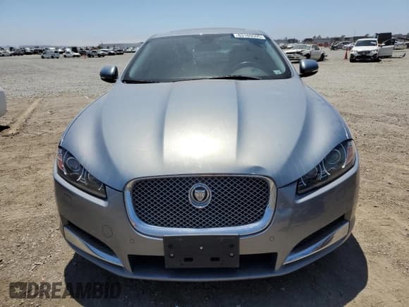 ✅ 2013 Jaguar XF RWD • VIN: SAJWA0E77D8S91277 • Lot: 63109595. Listed on Copart with 81,735 mi. Free auction sales archive from the USA and detailed vehicle history report at DreamBid. Image 5.
