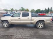✅ 2008 Toyota Tacoma • VIN: 5TEMU52N48Z472256 • Lot: 42601232. Wystawiony na IAAI z przebiegiem 304 330 mil. Bezpłatny archiwum sprzedaży aukcyjnych z USA i szczegółowy raport historii pojazdu na DreamBid. Zdjęcie 14.