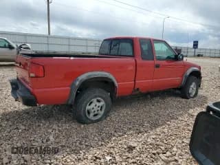 ✅ 1999 Chevrolet S-10 LS ZR2 • VIN: 1GCCT19W4X8125967 • Лот: 54248945. Опубликован ранее на Copart с пробегом 151 824 миль. Бесплатный доступ к архиву аукционных продаж из США и подробный отчёт об истории автомобиля на DreamBid. Изображение 3.