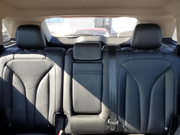 ✅ 2023 Lincoln Nautilus Reserve • VIN: 2LMPJ8K96PBL02598 • Lot: 84435045. Wystawiony na Copart z przebiegiem Nie podano. Bezpłatny archiwum sprzedaży aukcyjnych z USA i szczegółowy raport historii pojazdu na DreamBid. Zdjęcie 10.