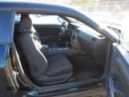 ✅ 2009 Dodge Challenger SE • VIN: 2B3LJ44V29H535946 • Lot: 41578134. Wystawiony na IAAI z przebiegiem 226 865 mil. Bezpłatny archiwum sprzedaży aukcyjnych z USA i szczegółowy raport historii pojazdu na DreamBid. Zdjęcie 5.