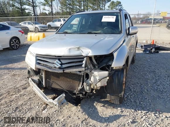 ✅ 2013 Suzuki Grand Vitara Limited • VIN: JS3TE0D74D4100091 • Lot: 41684748. Listed on IAAI with 176,696 mi. Free auction sales archive from the USA and detailed vehicle history report at DreamBid. Image 6.