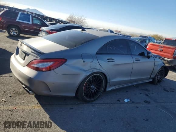 ✅ 2016 Mercedes-Benz CLS AMG CLS 63 S-Model • VIN: WDDLJ7GB4GA162265 • Lot: 42177785. Listed on Copart with 72,700 mi. Free auction sales archive from the USA and detailed vehicle history report at DreamBid. Image 3.