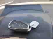 2019 Chevrolet Equinox LT с VIN 3GNAXLEX9KL270073, выставлен на аукционе IAAI как лот 43034714 с пробегом 41 359 миль миль и . История ставок и продаж доступна на DreamBid. Изображение 11.