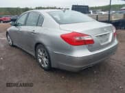 ✅ 2012 Hyundai Genesis 3.8L • VIN: KMHGC4DD5CU194639 • Лот: 43564708. Опубликован ранее на IAAI с пробегом 220 090 миль. Бесплатный доступ к архиву аукционных продаж из США и подробный отчёт об истории автомобиля на DreamBid. Изображение 3.