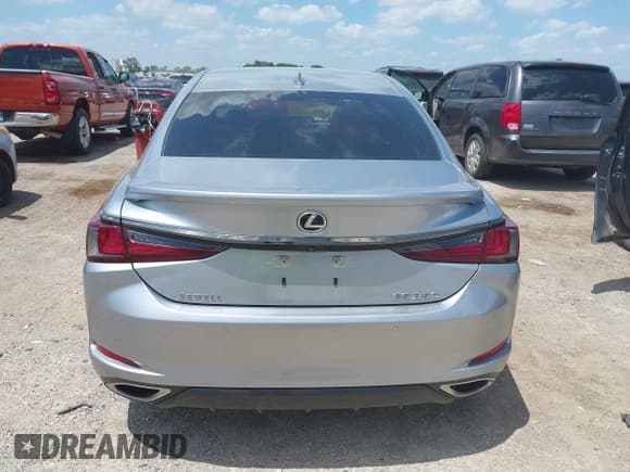 ✅ 2023 Lexus ES 350 F Sport • VIN: 58AJZ1B18PU145977 • Лот: 42553099. Опубликован ранее на IAAI с пробегом 46 801 миль. Бесплатный доступ к архиву аукционных продаж из США и подробный отчёт об истории автомобиля на DreamBid. Изображение 16.