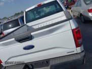 ✅ 2015 Ford F-150 XLT • VIN: 1FTEW1EF0FFA41970 • Lot: 42849214. Wystawiony na IAAI z przebiegiem 56 536 mil. Bezpłatny archiwum sprzedaży aukcyjnych z USA i szczegółowy raport historii pojazdu na DreamBid. Zdjęcie 16.