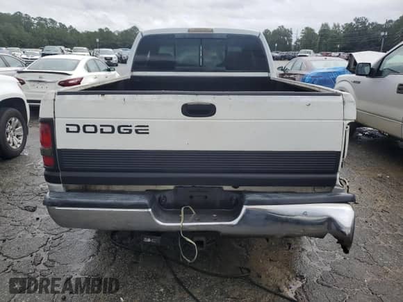 1998 Dodge 1500 с VIN 3B7HC13Y4WG236138, выставлен на аукционе Copart как лот 72945914 с пробегом Не указан миль и Списание • Salvage title. История ставок и продаж доступна на DreamBid. Изображение 6.