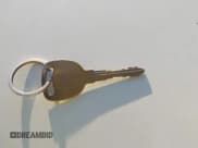 ✅ 2005 Chevrolet Tahoe LS • VIN: 1GNEC13T15R169656 • Lot: 43896635. Listed on IAAI with 261,160 mi. Free auction sales archive from the USA and detailed vehicle history report at DreamBid. Image 11.