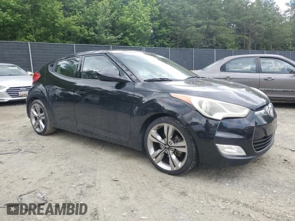 ✅ 2013 Hyundai Veloster w/Gray Int • VIN: KMHTC6AD2DU106887 • Lot: 58149635. Listed on Copart with 159,914 mi. Free auction sales archive from the USA and detailed vehicle history report at DreamBid. Image 4.