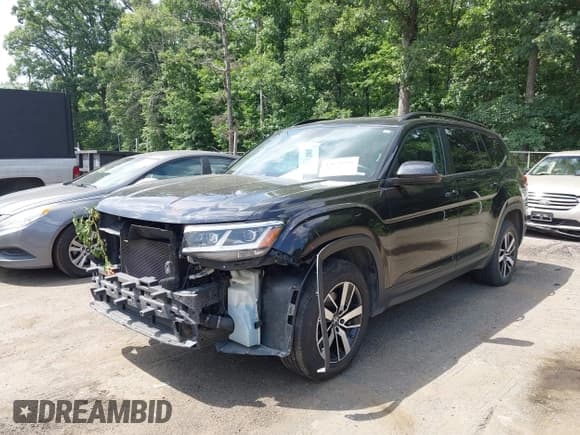 ✅ 2021 Volkswagen Atlas SE • VIN: 1V2LP2CA1MC569712 • Lot: 42626898. Listed on IAAI with 153,616 mi. Free auction sales archive from the USA and detailed vehicle history report at DreamBid. Image 17.