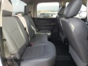 ✅ 2018 Ram 2500 Tradesman • VIN: 3C6UR5HL7JG101026 • Lot: 92032685. Wystawiony na Copart z przebiegiem 229 692 mil. Bezpłatny archiwum sprzedaży aukcyjnych z USA i szczegółowy raport historii pojazdu na DreamBid. Zdjęcie 10.