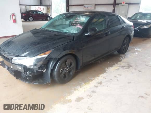2022 Hyundai Elantra SEL with VIN KMHLS4AG9NU349020, listed as a IAAI auction lot 43338040 with 36,589 mi miles and . Bid and sale history available at DreamBid. Image 2.