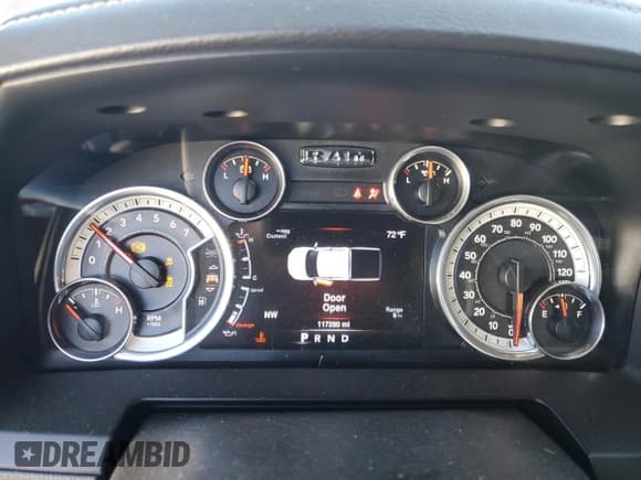 ✅ 2016 Ram 1500 Laramie • VIN: 1C6RR7JT6GS205696 • Lot: 93744185. Listed on Copart with 117,290 mi. Free auction sales archive from the USA and detailed vehicle history report at DreamBid. Image 9.