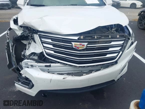 ✅ 2017 Cadillac XT5 FWD • VIN: 1GYKNARS1HZ138586 • Лот: 42951197. Опубликован ранее на IAAI с пробегом 69 129 миль. Бесплатный доступ к архиву аукционных продаж из США и подробный отчёт об истории автомобиля на DreamBid. Изображение 6.