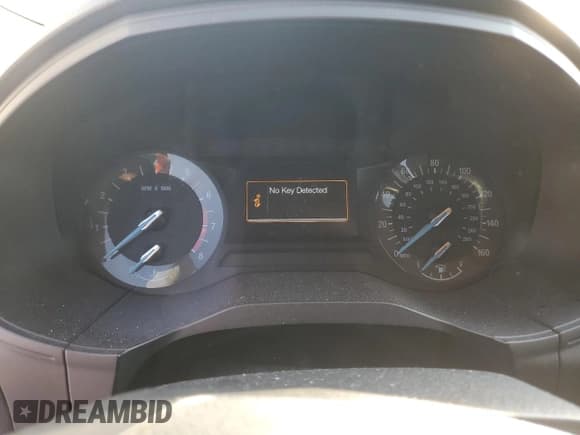 ✅ 2017 Ford Edge SE • VIN: 2FMPK3G9XHBC00775 • Лот: 92862945. Опубликован ранее на Copart с пробегом Не указан. Бесплатный доступ к архиву аукционных продаж из США и подробный отчёт об истории автомобиля на DreamBid. Изображение 9.