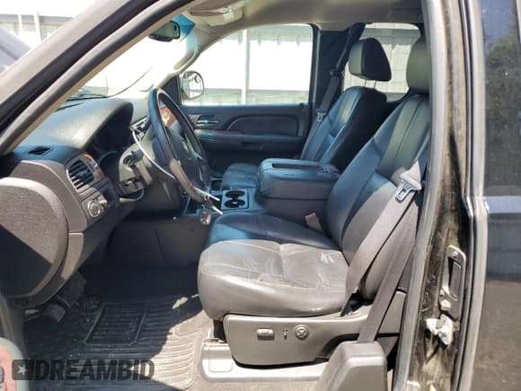 ✅ 2008 Chevrolet Silverado 1500 2LT • VIN: 2GCEC190881175974 • Lot: 51721825. Wystawiony na Copart z przebiegiem 199 809 mil. Bezpłatny archiwum sprzedaży aukcyjnych z USA i szczegółowy raport historii pojazdu na DreamBid. Zdjęcie 7.