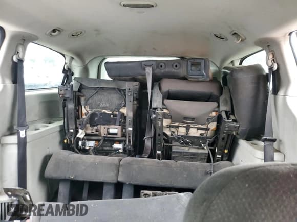 ✅ 2015 Dodge Grand Caravan SXT • VIN: 2C4RDGCGXFR540211 • Lot: 83852875. Wystawiony na Copart z przebiegiem Nie podano. Bezpłatny archiwum sprzedaży aukcyjnych z USA i szczegółowy raport historii pojazdu na DreamBid. Zdjęcie 10.