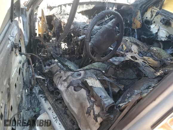 ✅ 2000 Dodge Dakota Sport • VIN: 1B7HG2AZ8YS735123 • Lot: 62329005. Wystawiony na Copart z przebiegiem Nie podano. Bezpłatny archiwum sprzedaży aukcyjnych z USA i szczegółowy raport historii pojazdu na DreamBid. Zdjęcie 8.