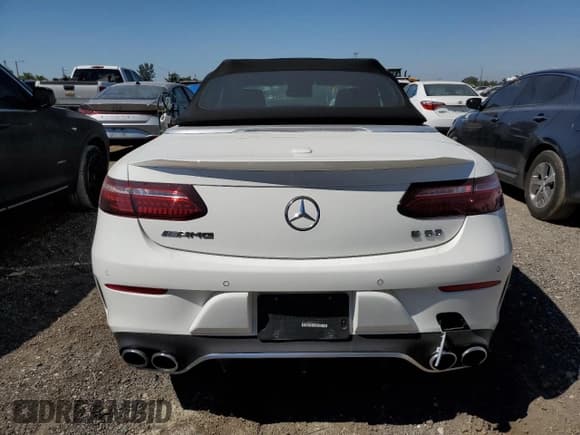 ✅ 2022 Mercedes-Benz E 53 AMG • VIN: W1K1K6BB9NF182615 • Lot: 42868013. Wystawiony na Copart z przebiegiem 7 557 mil. Bezpłatny archiwum sprzedaży aukcyjnych z USA i szczegółowy raport historii pojazdu na DreamBid. Zdjęcie 6.