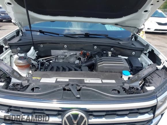 ✅ 2021 Volkswagen Atlas SE • VIN: 1V2RR2CA9MC523565 • Lot: 43103518. Listed on IAAI with 78,191 mi. Free auction sales archive from the USA and detailed vehicle history report at DreamBid. Image 10.