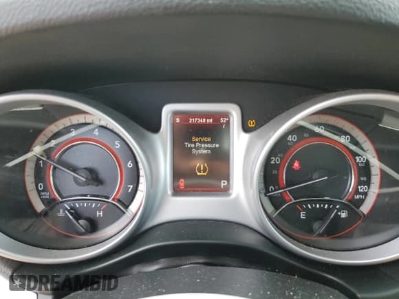 ✅ 2011 Dodge Journey Crew • VIN: 3D4PH3FG9BT507355 • Lot: 91064035. Wystawiony na Copart z przebiegiem 217 348 mil. Bezpłatny archiwum sprzedaży aukcyjnych z USA i szczegółowy raport historii pojazdu na DreamBid. Zdjęcie 9.